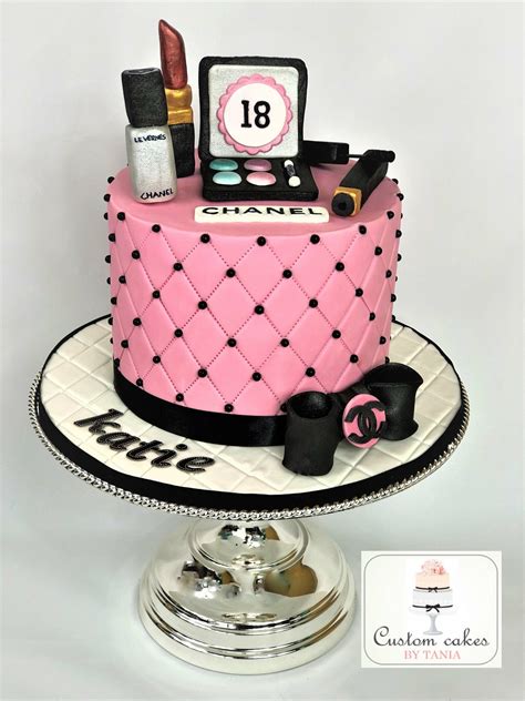 chanel makeup birthday cake|Makeup Cake .